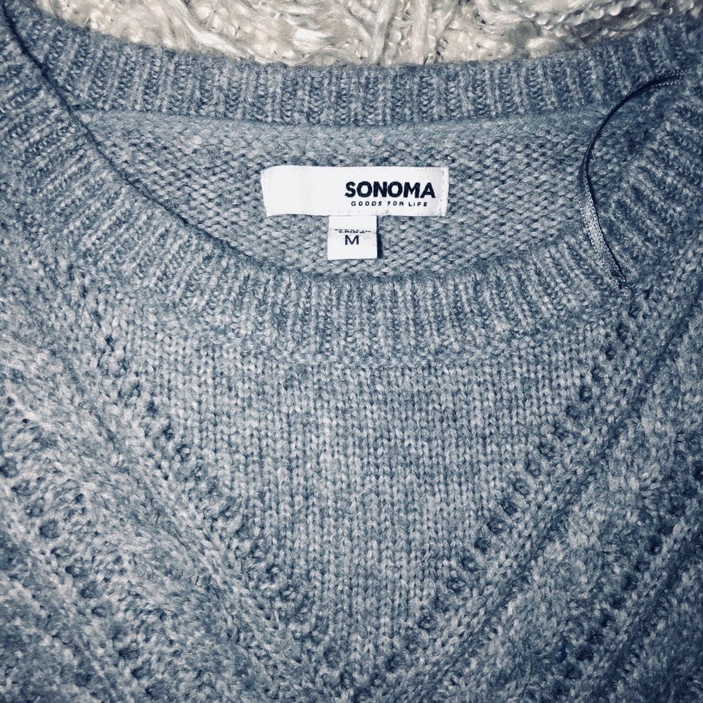 Sweater - Picture 3 of 4